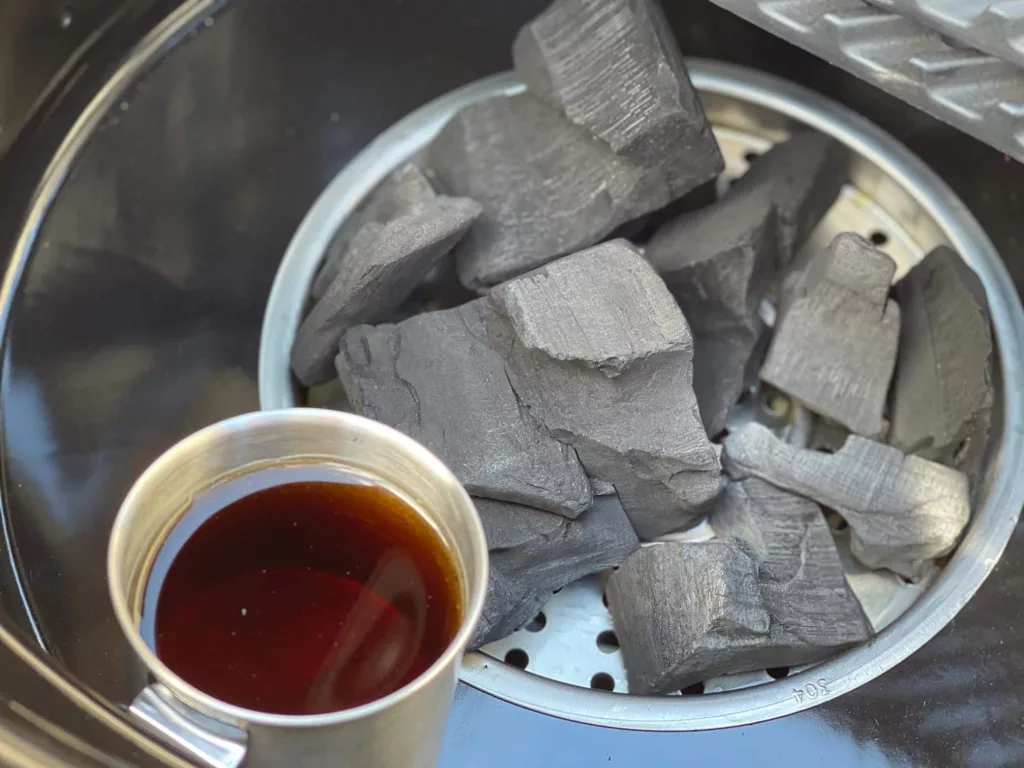 loading the Everdure 4k with charcoal and liquid