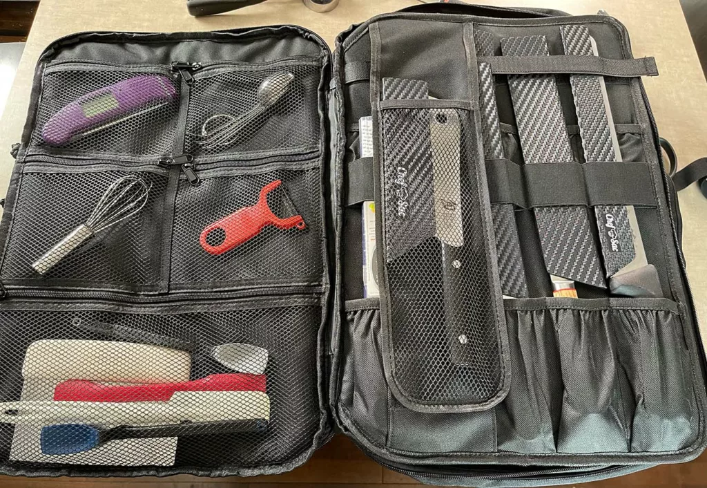 Chef Sac Review: Two Useful Panels.
