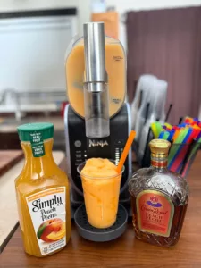 Crown Royal Peach and Simply Peach Ninja SLUSHi recipe.